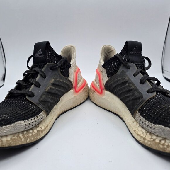 Adidas Ultraboost 19 Womens Size 7 Black Athletic Shoes Running Walking Comfort - Picture 3 of 13